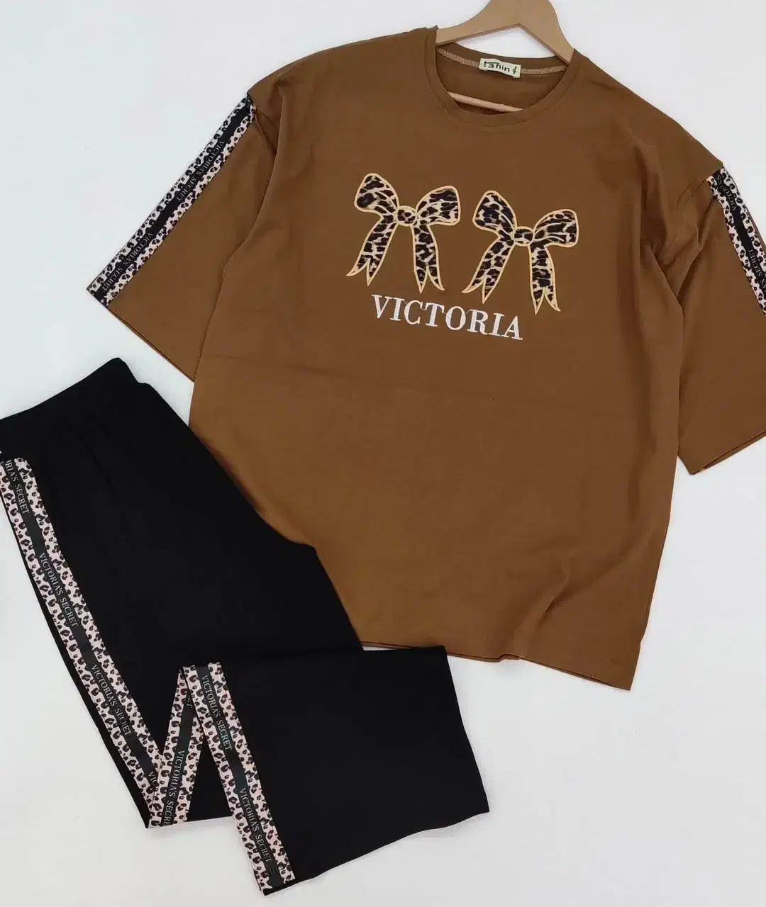 ست پاپیون پلنگی|لباس|زابل, |دیوار