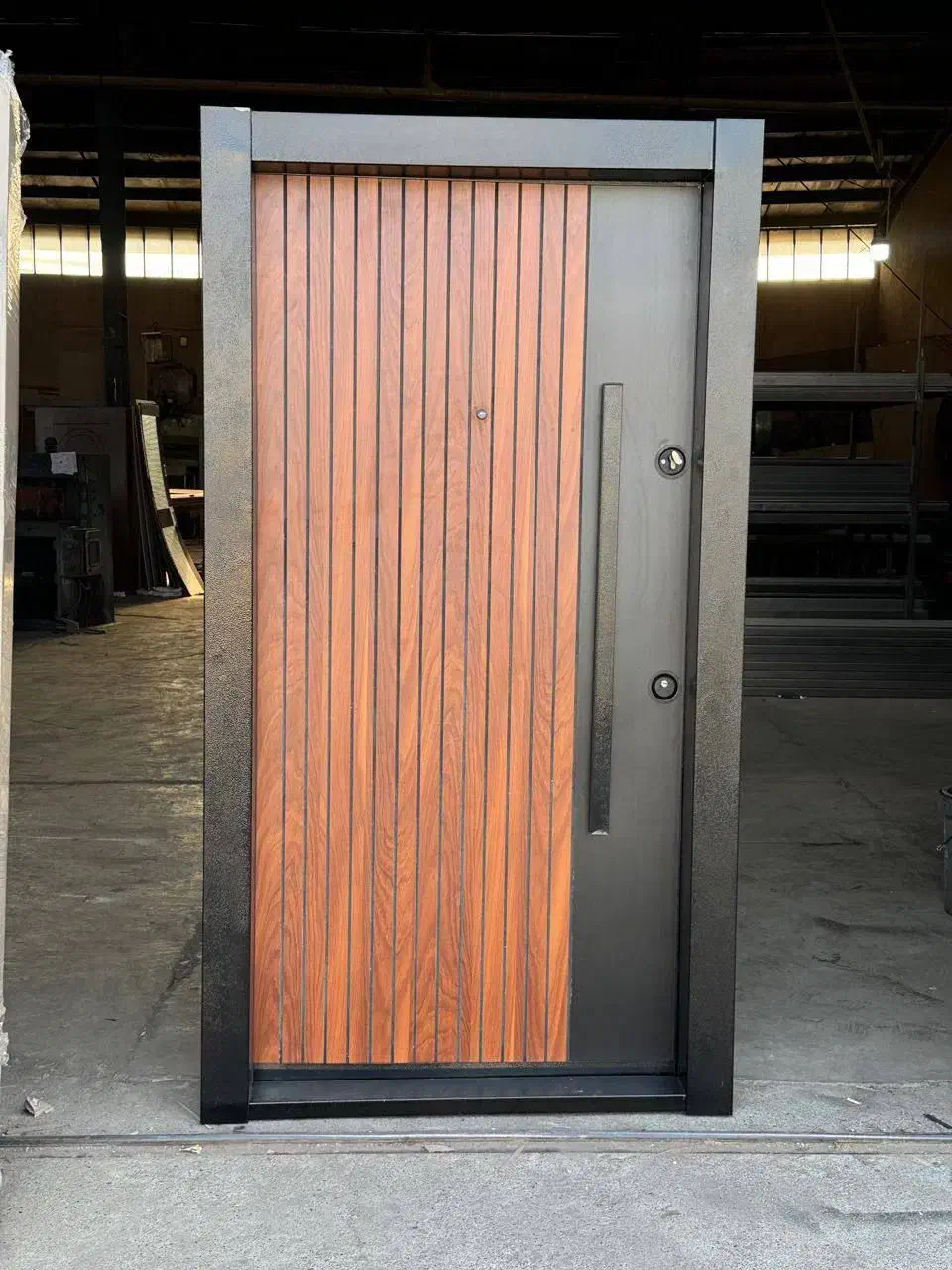 پخش انواع درب های ضد سرقت لامینوکس کد 001|مصالح و تجهیزات ساختمان|هشتگرد, مدرس|دیوار