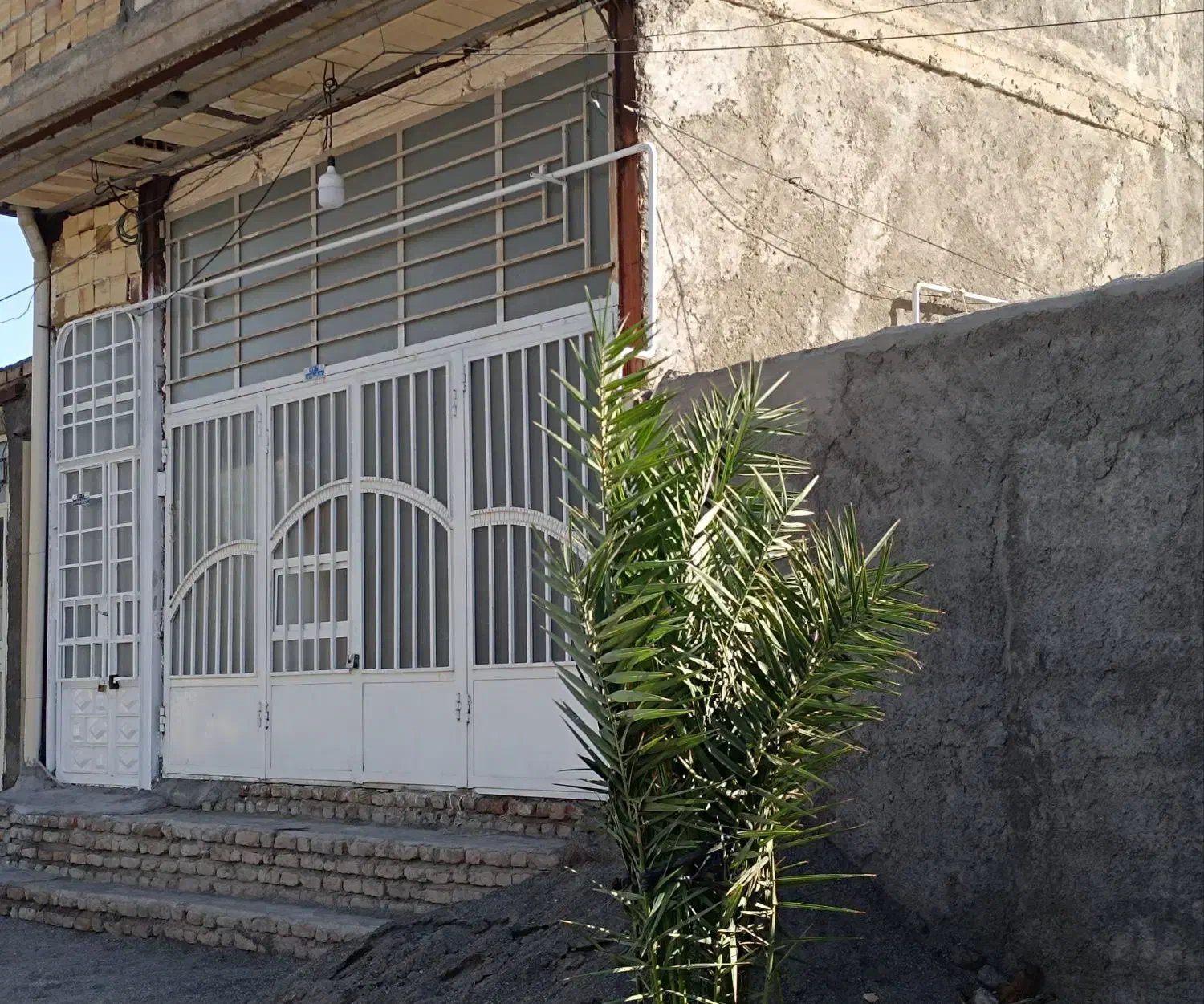 اجاره یک باب مغازه|اجارهٔ مغازه و غرفه|بم, |دیوار