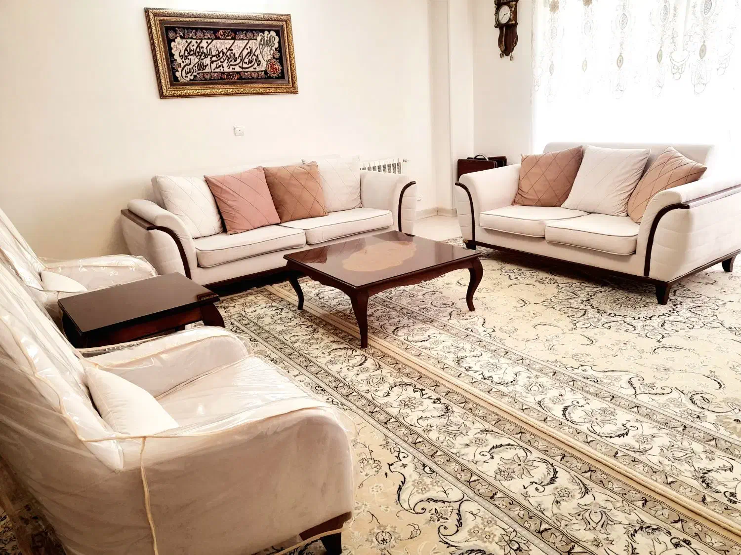 مبلمان هفت نفره .|مبلمان خانگی و میز عسلی|اصفهان, اطشاران|دیوار