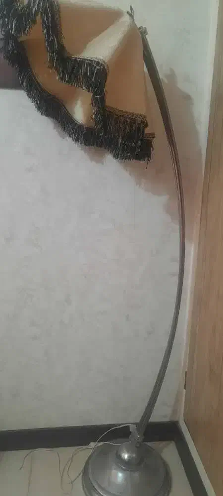 آباژور|چراغ خواب و آباژور|صدرا-فارس, فاز ۱|دیوار