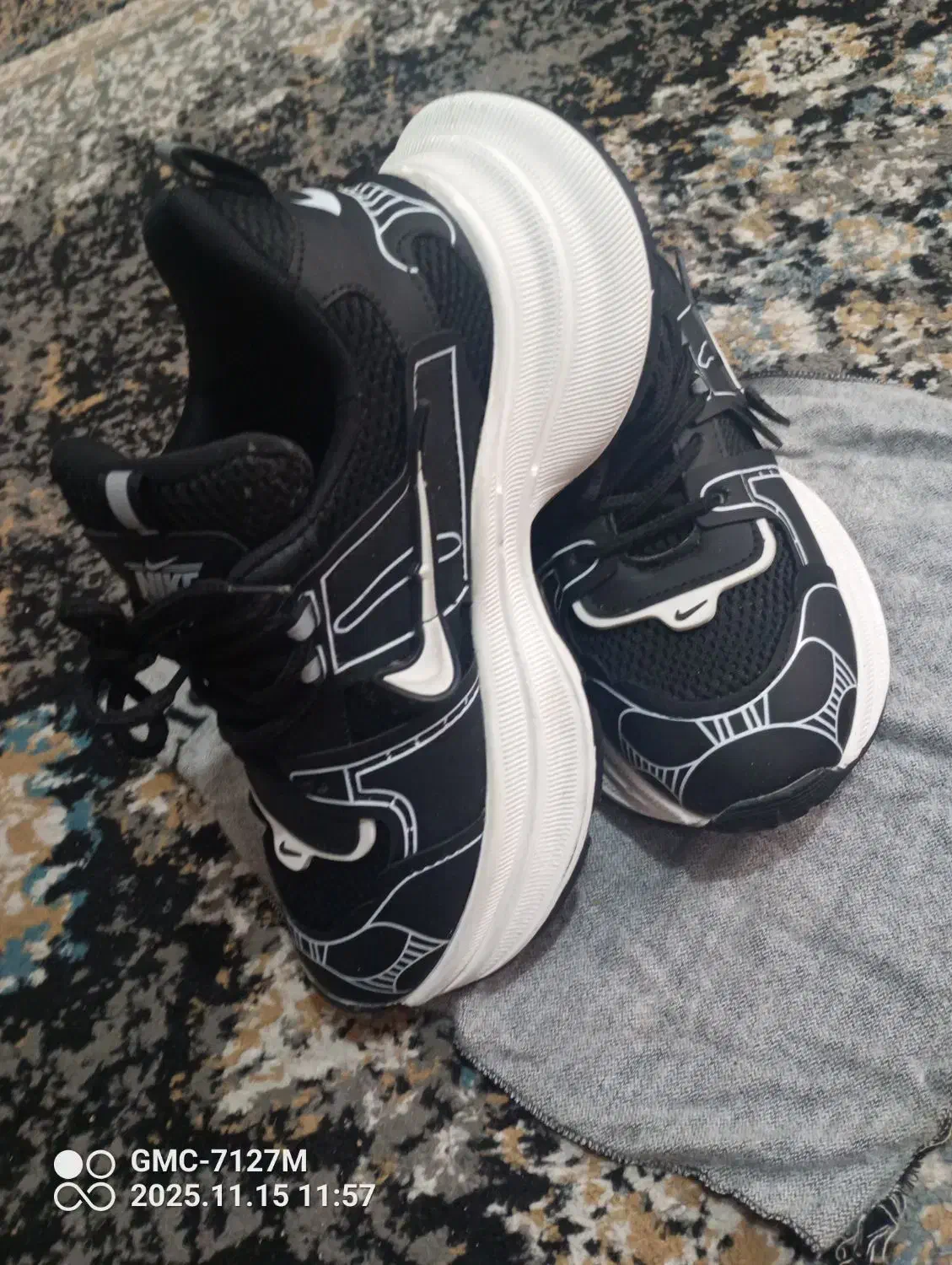 کتونی مشکی|کیف، کفش، کمربند|پاکدشت, پاکدشت (مامازند)|دیوار