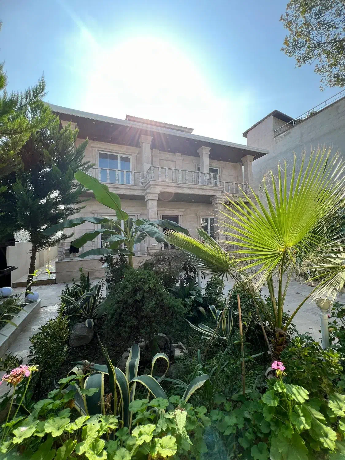 کاخ ویلا ۳۸۰ متری استخر دار شهرکی|فروش خانه و ویلا|سرخرود, |دیوار