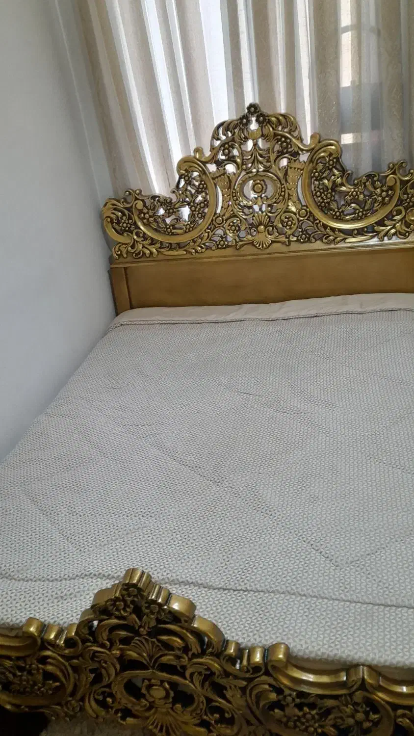 سرویس خواب سلطنتی|تخت و سرویس خواب|ری, جوانمرد قصاب|دیوار