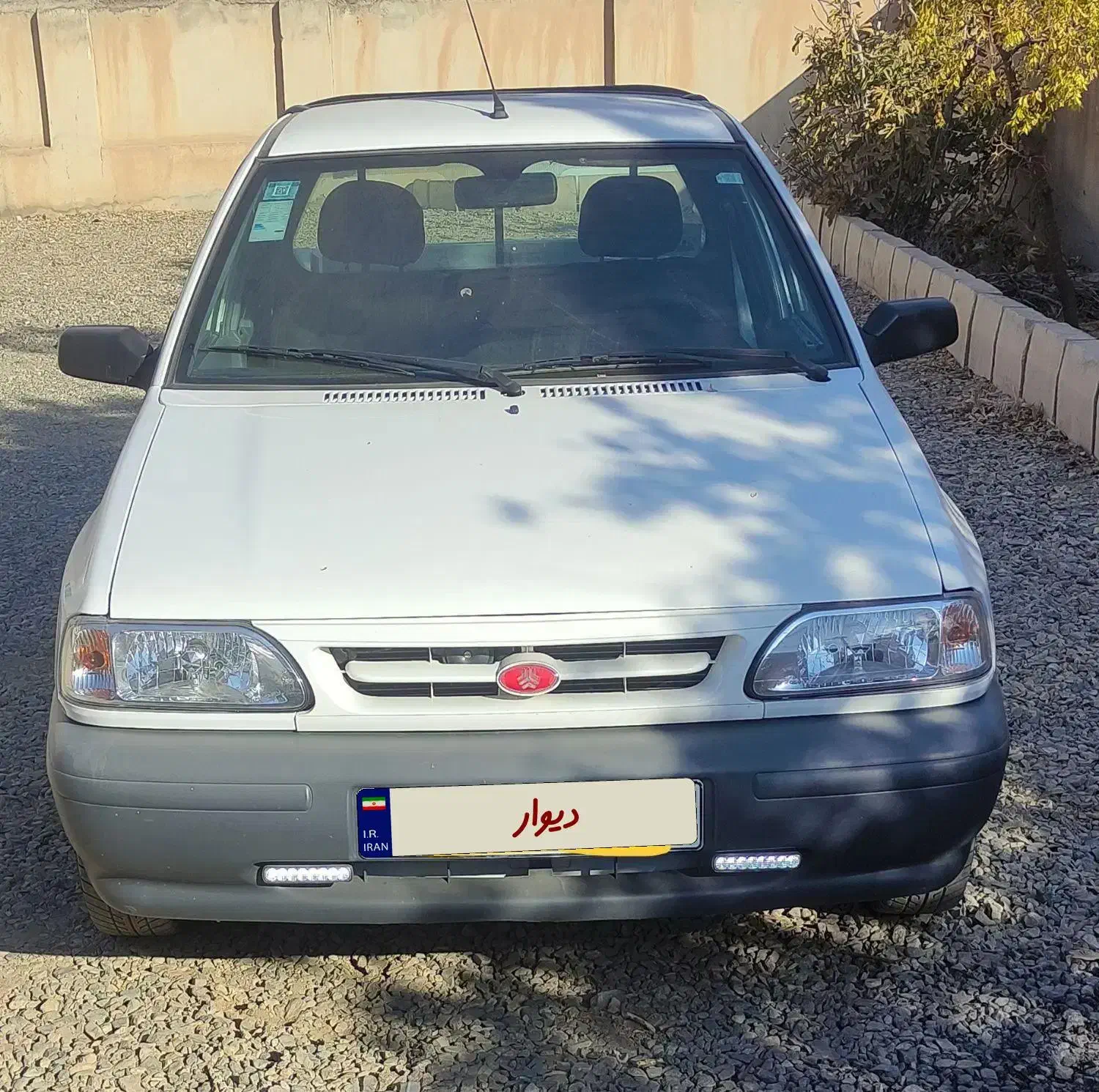 وانت 151|خودرو سواری و وانت|دلیجان, |دیوار