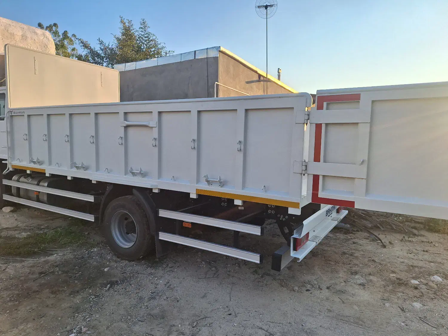 فروش اتاق کامیونت|قطعات یدکی و لوازم جانبی|مهر, |دیوار