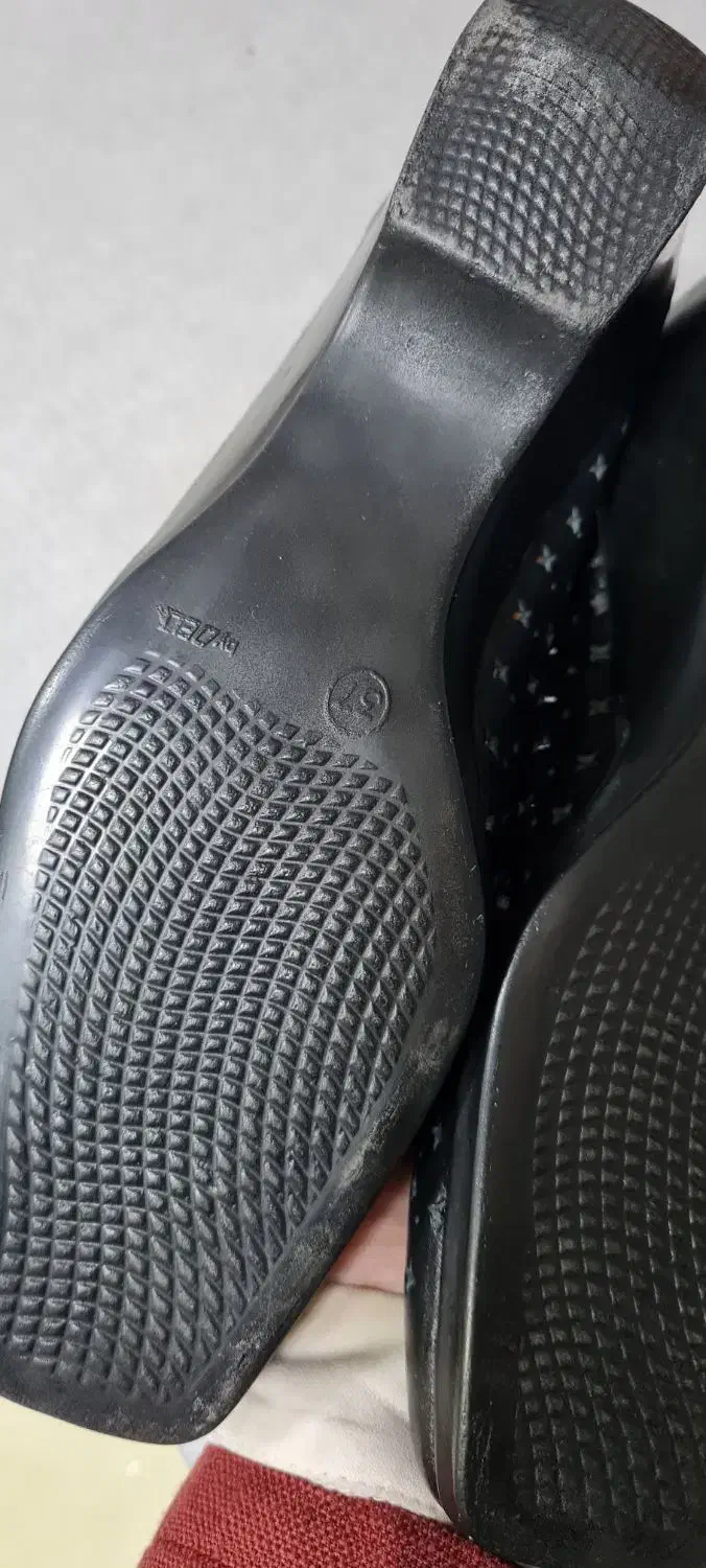 کفش طبی|کیف، کفش، کمربند|مشهد, کوه سنگی|دیوار