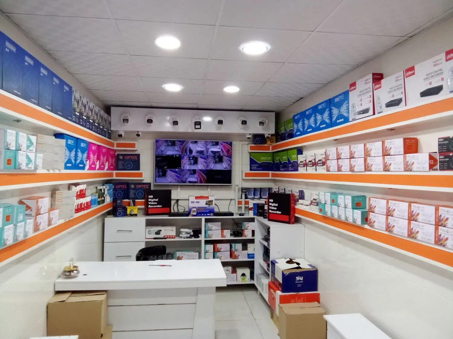 دزدگیر و دوربین مداربسته|دوربین مداربسته|خرمآباد, |دیوار