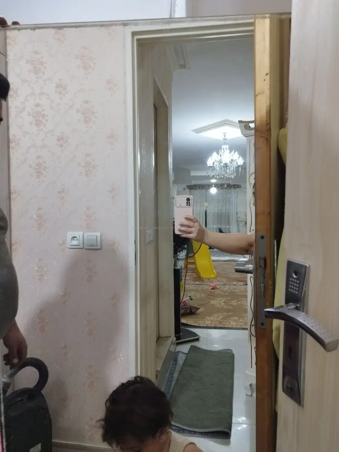 آینه 80/162سانت سالم بشرط.|آینه|پاکدشت, پاکدشت (مامازند)|دیوار