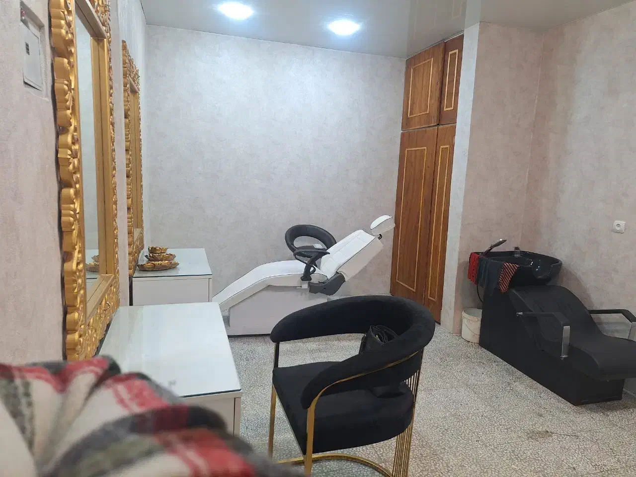 مغازه اجاره ای خیابان زیارتی|اجارهٔ مغازه و غرفه|کاشان, زیارتی|دیوار