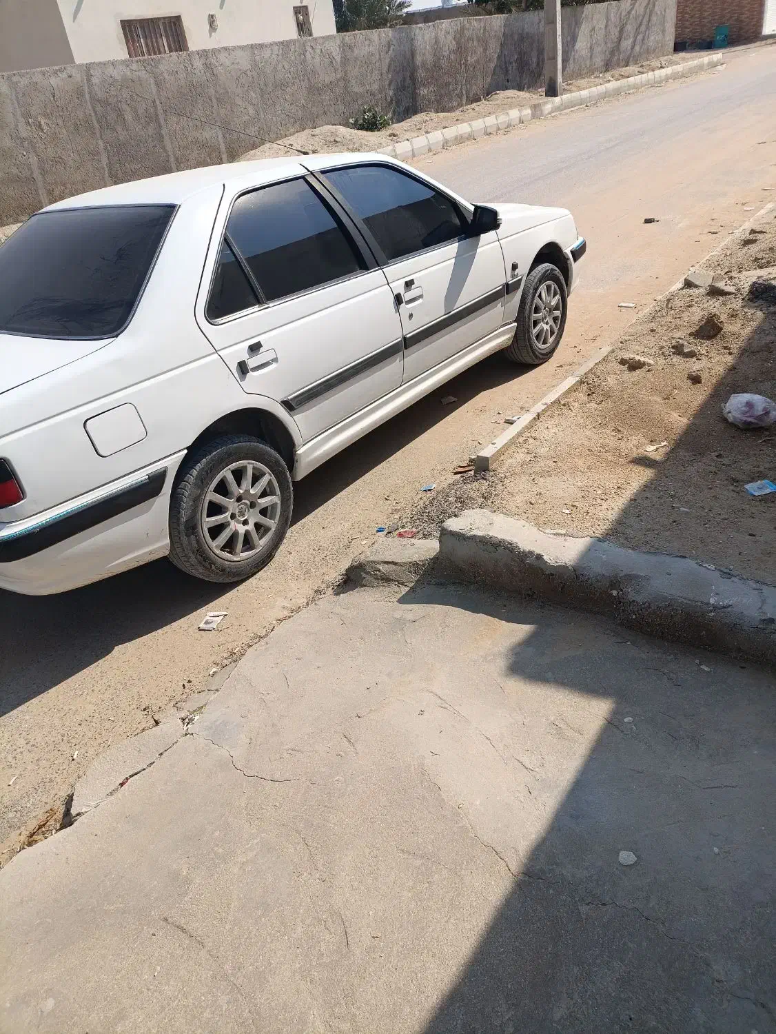 پژو پارس سال 98|خودرو سواری و وانت|قشم, |دیوار