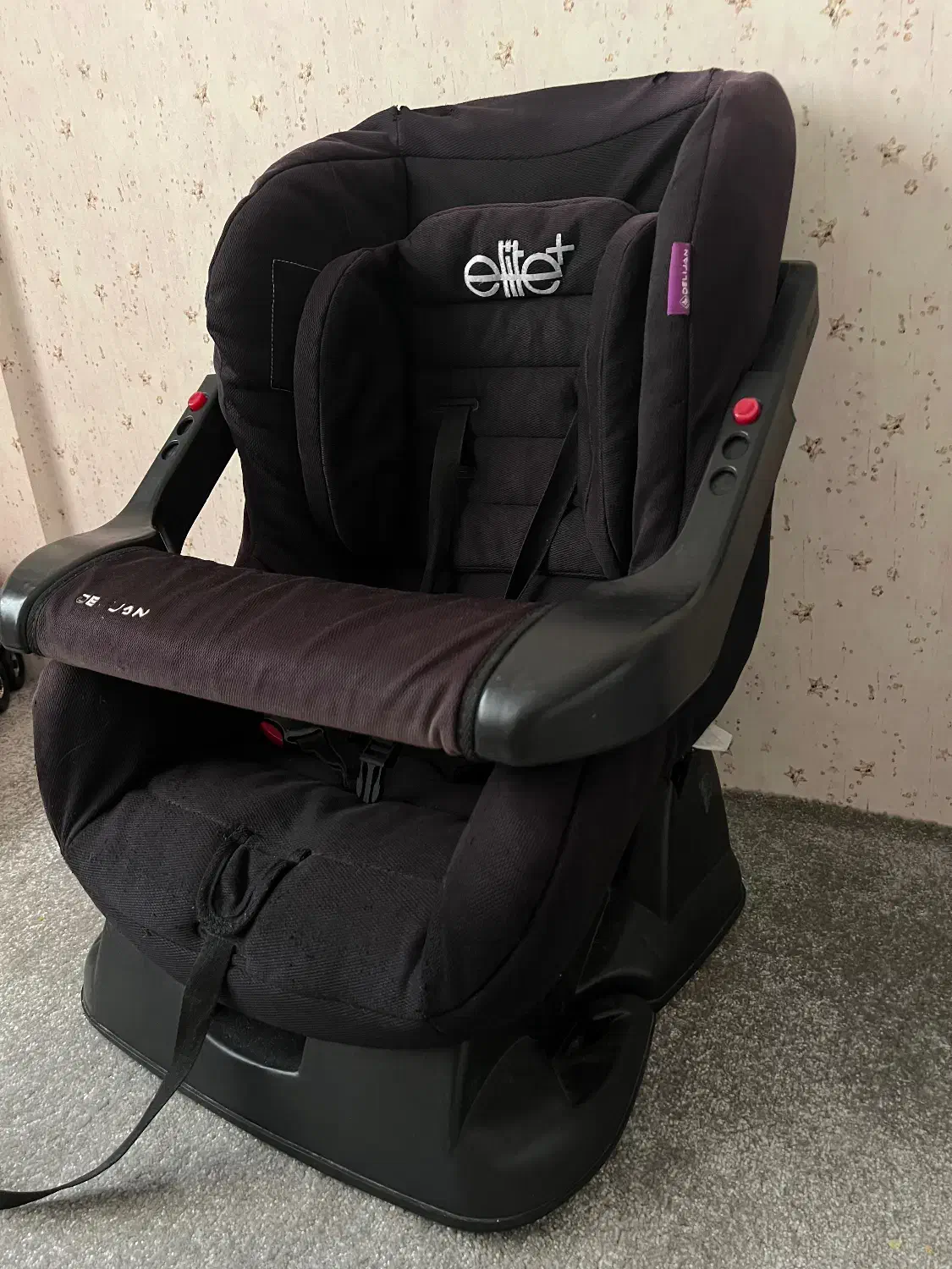 صندلی ماشین کودک|تخت و صندلی بچه|مشهد, شهید مطهری|دیوار