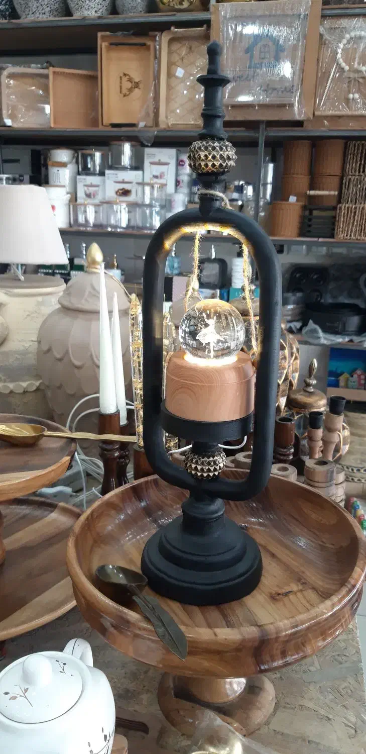 جا کلیدی و شمعدون|آب‌چکان و نظم‌دهنده ظروف|سرپل ذهاب, |دیوار