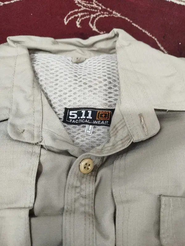 لباس نظامی|لباس|اهواز, سلیم آباد(سه راه خرمشهر)|دیوار