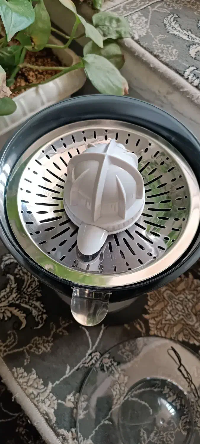 آبمیوه مرکبات گیری متئو|آبمیوه‌گیر و آب‌مرکبات‌گیر|قم, آزادگان|دیوار