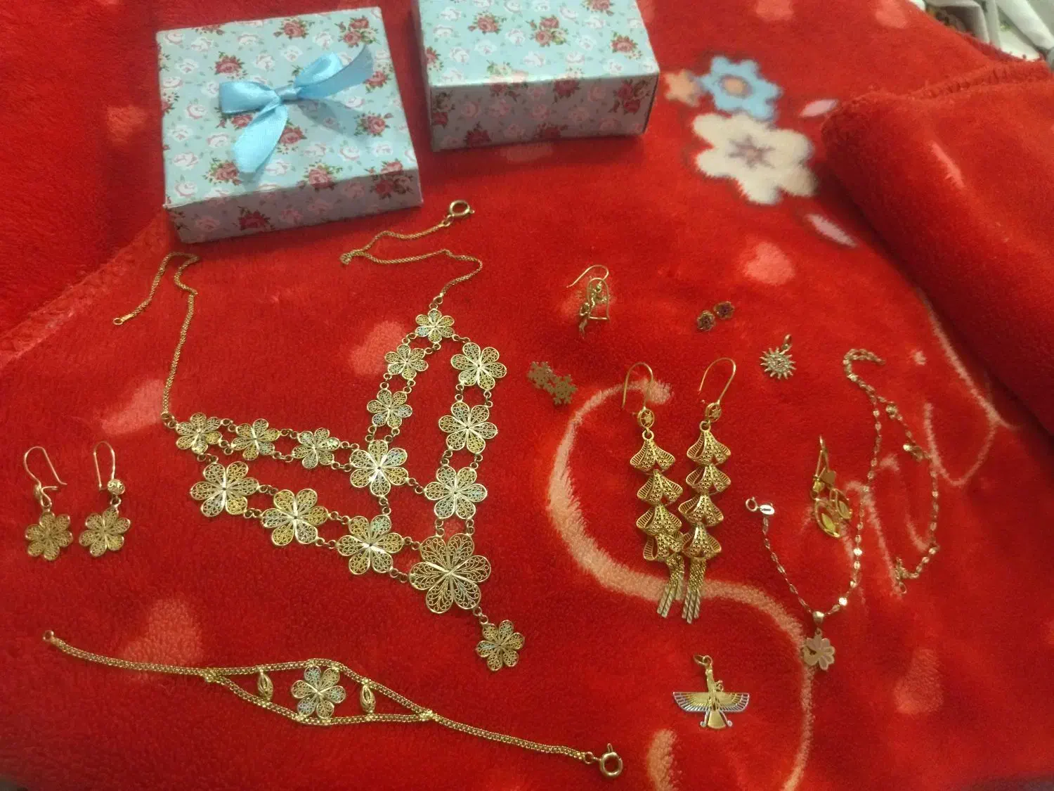 فروش فوری طلای نو و بدونه حتی یکبار استفاده|جواهرات|شیراز, دانشگاه شیراز|دیوار