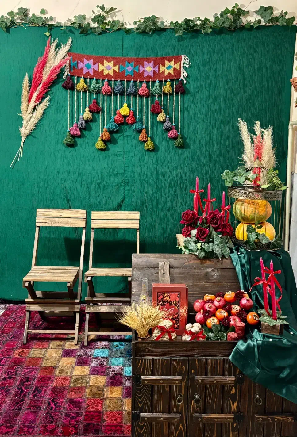 عکس با دکور یلدایی|خدمات پذیرایی، مراسم|کرج, حیدرآباد|دیوار