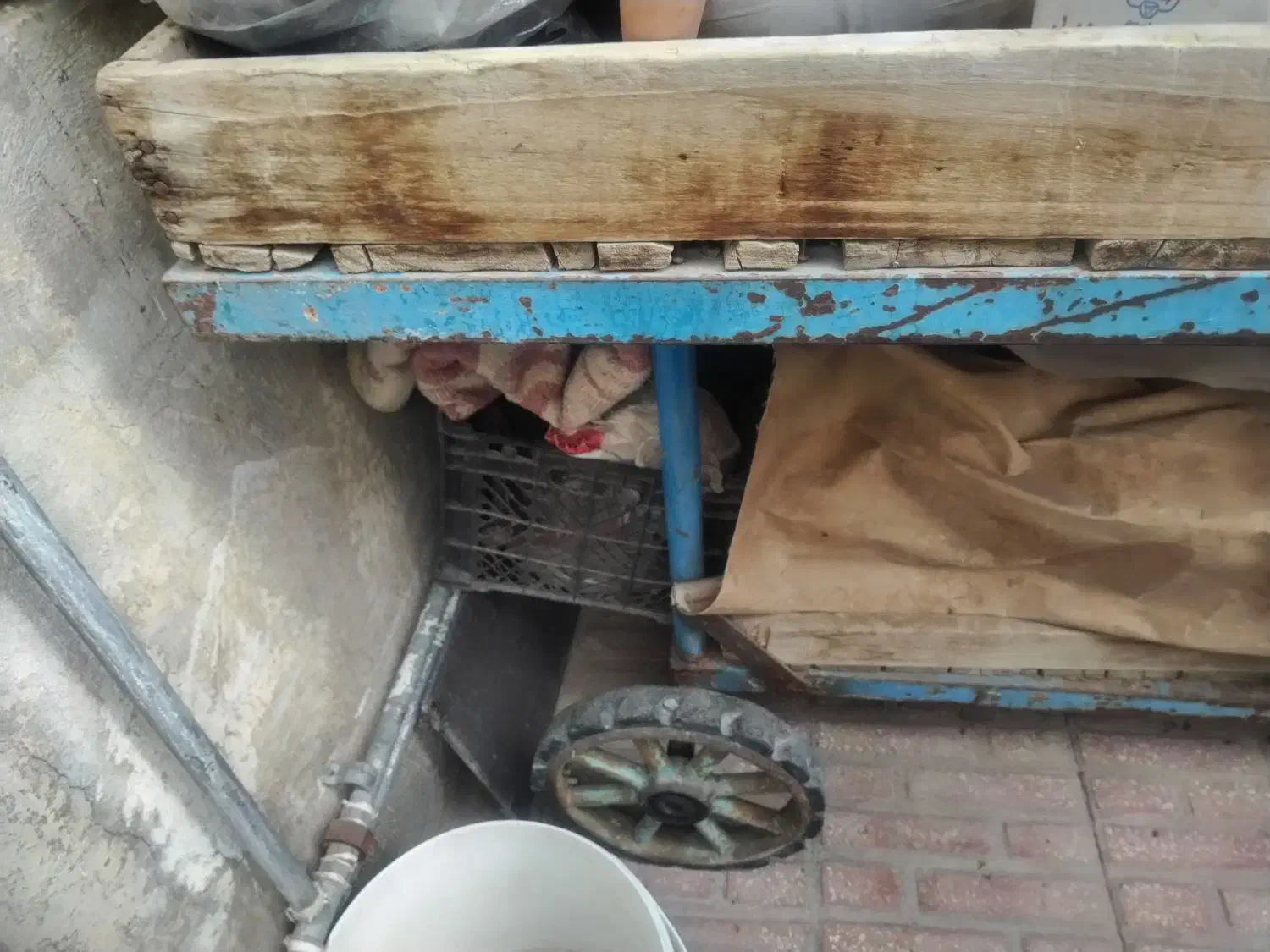 چرخ میوه فروشی کاسبی فروش فوری|فروشگاه و مغازه|کرمانشاه, |دیوار