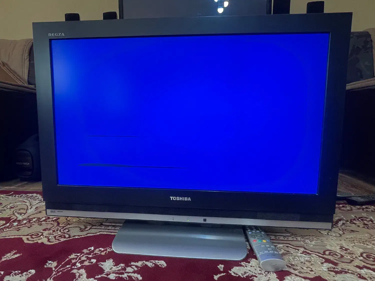 ال سی دی ۳۲اینچ توشیبا|تلویزیون و پروژکتور|شیراز, دشت چنار|دیوار