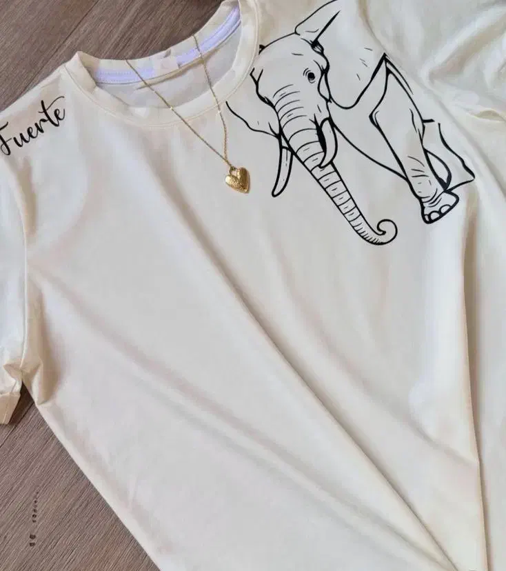 خاص ترین هدیه نقاشی روی لباس|لباس|مشهد, سعد آباد|دیوار