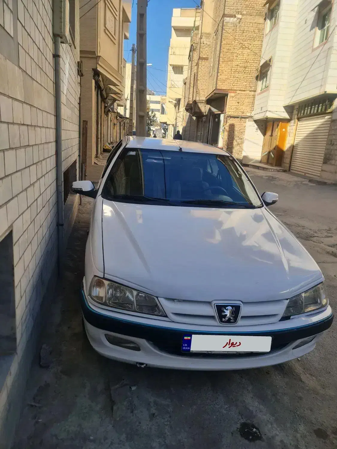 پژو پارس|خودرو سواری و وانت|خرمآباد, |دیوار