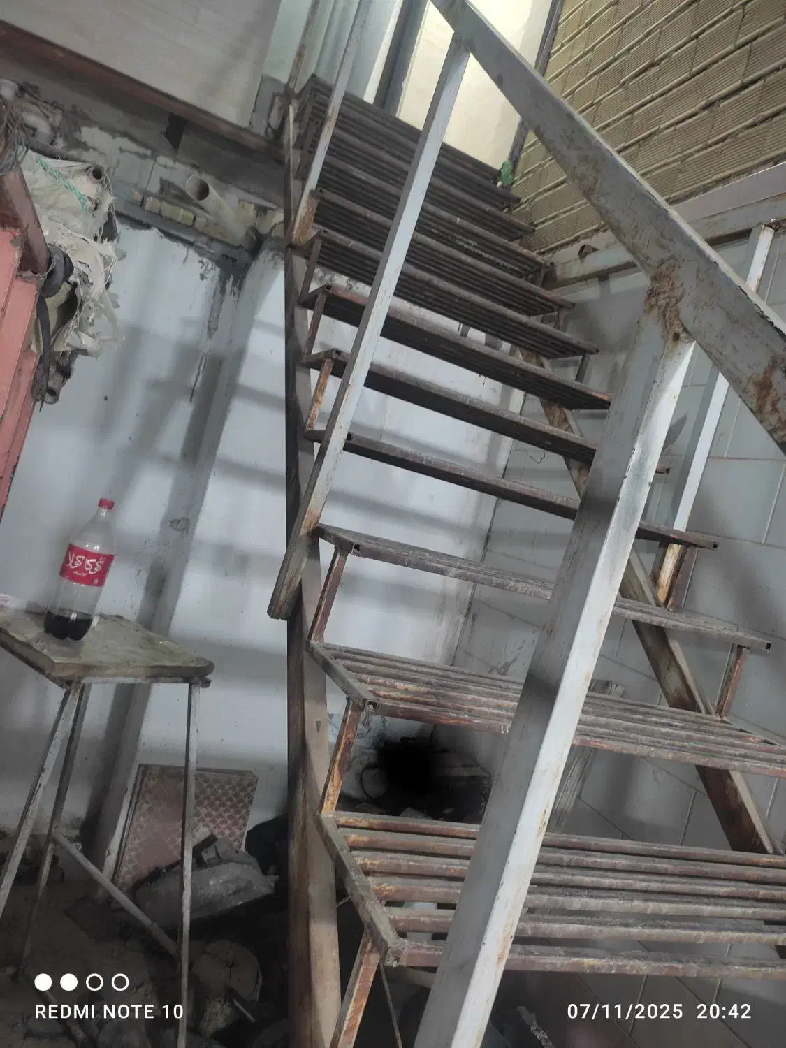 راه پله اهنی|مصالح و تجهیزات ساختمان|بندر ماهشهر, |دیوار