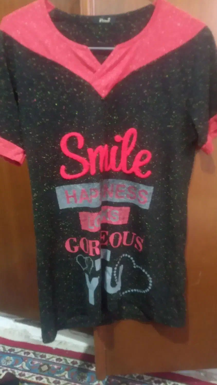 لباس|لباس|قائم‌شهر, |دیوار