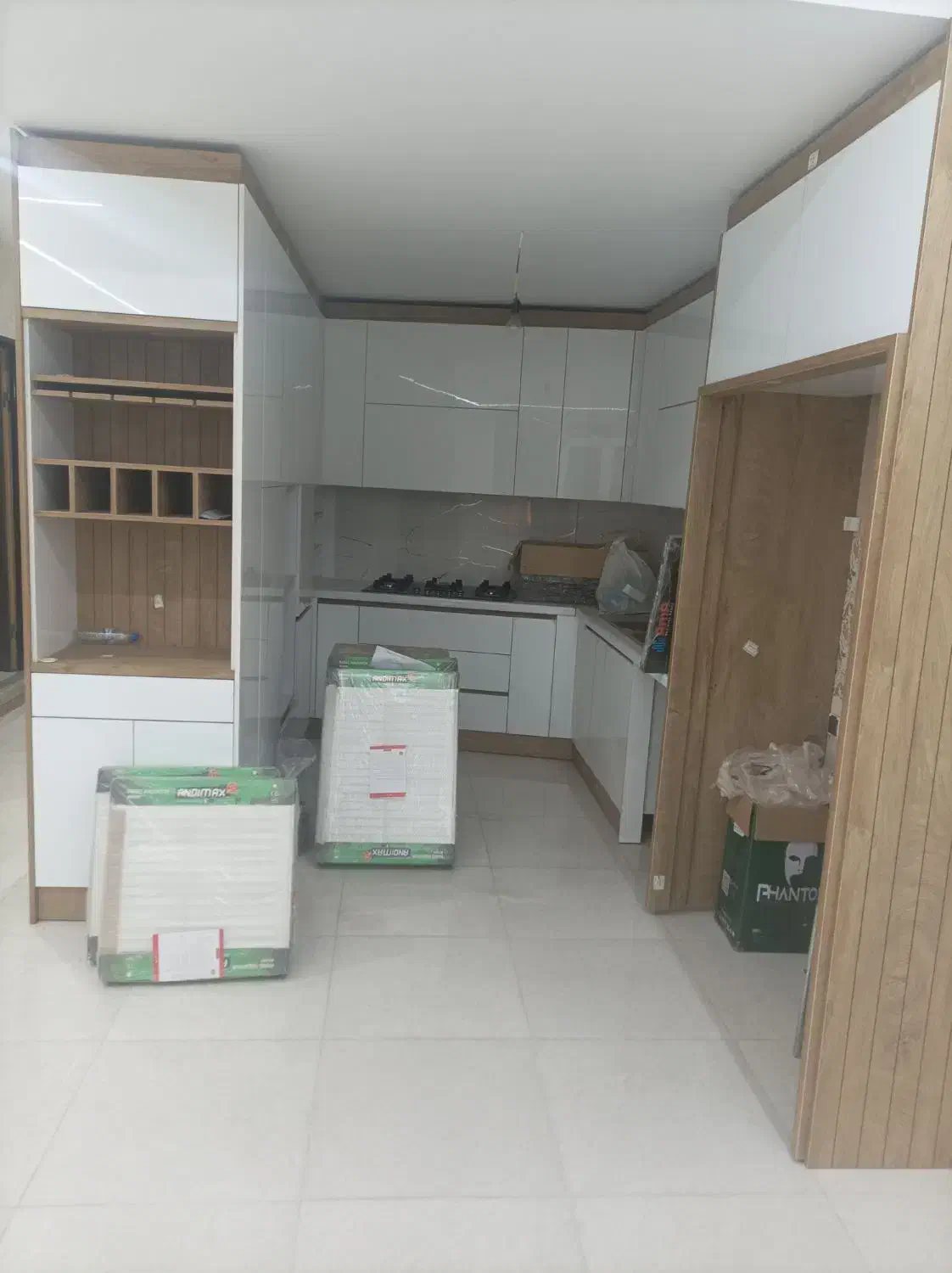 رهن کامل آپارتمان صفر کلید نخورده|اجارهٔ آپارتمان|شیراز, سفیرشمالی|دیوار