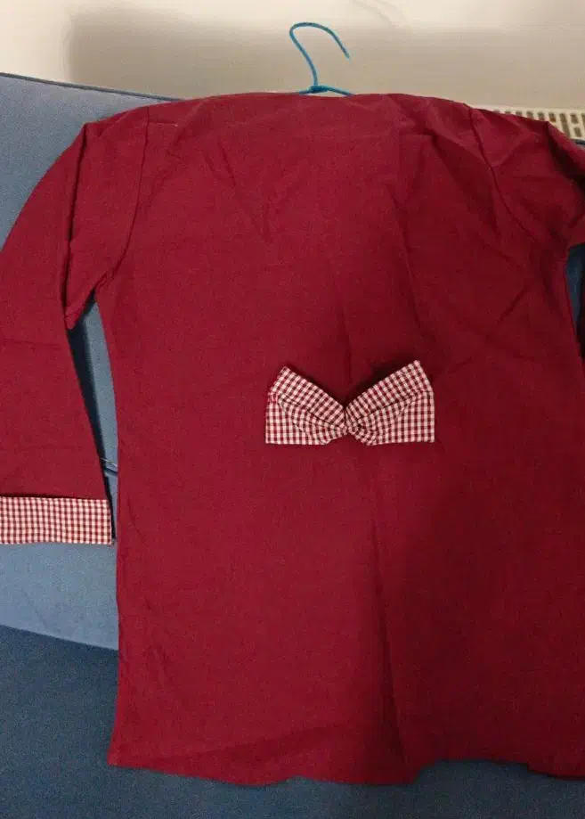 لباس فرم|لباس|لاهیجان, لیل|دیوار