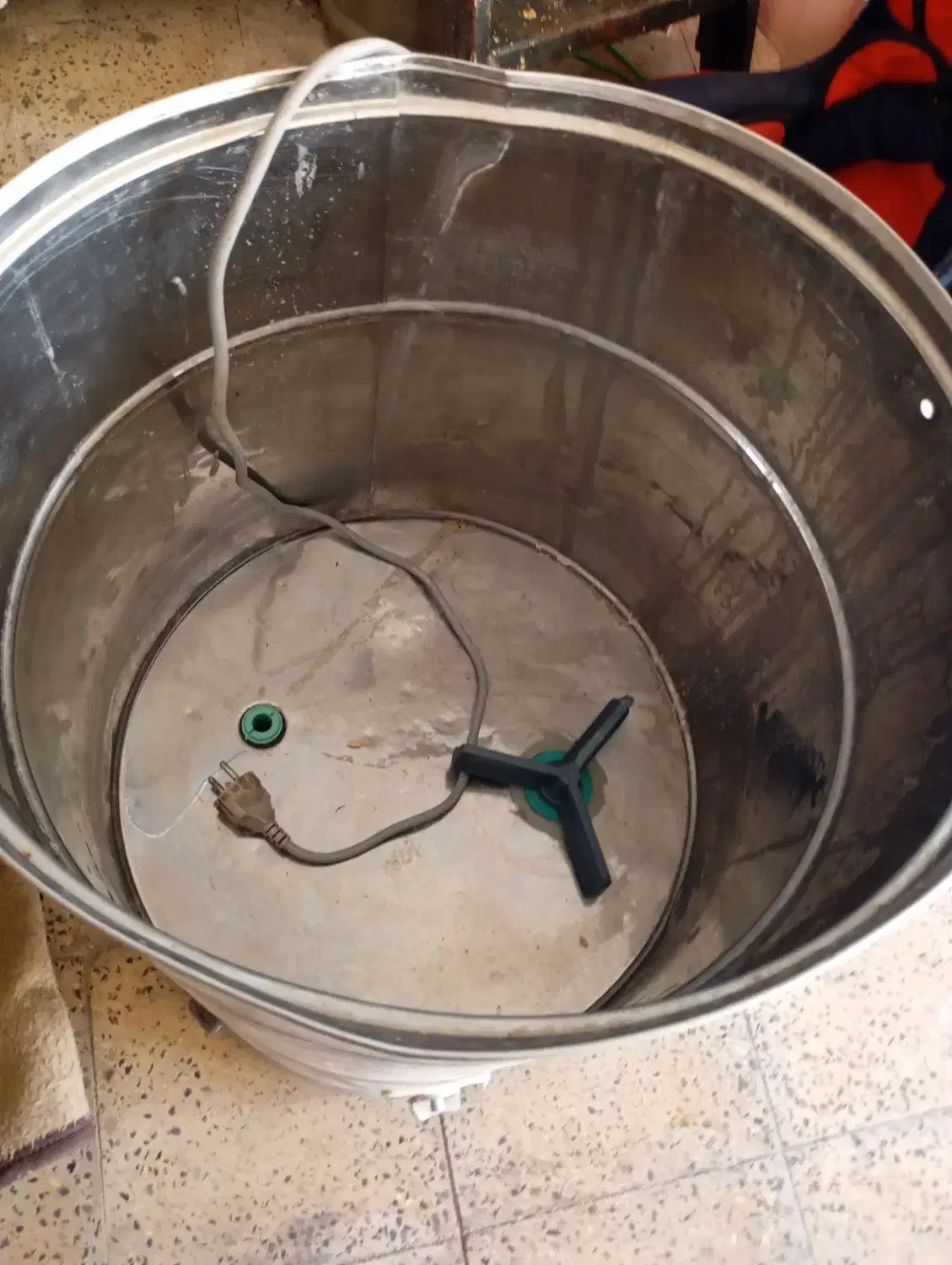 مشکه برقی|سایر لوازم برقی|ایلام, |دیوار