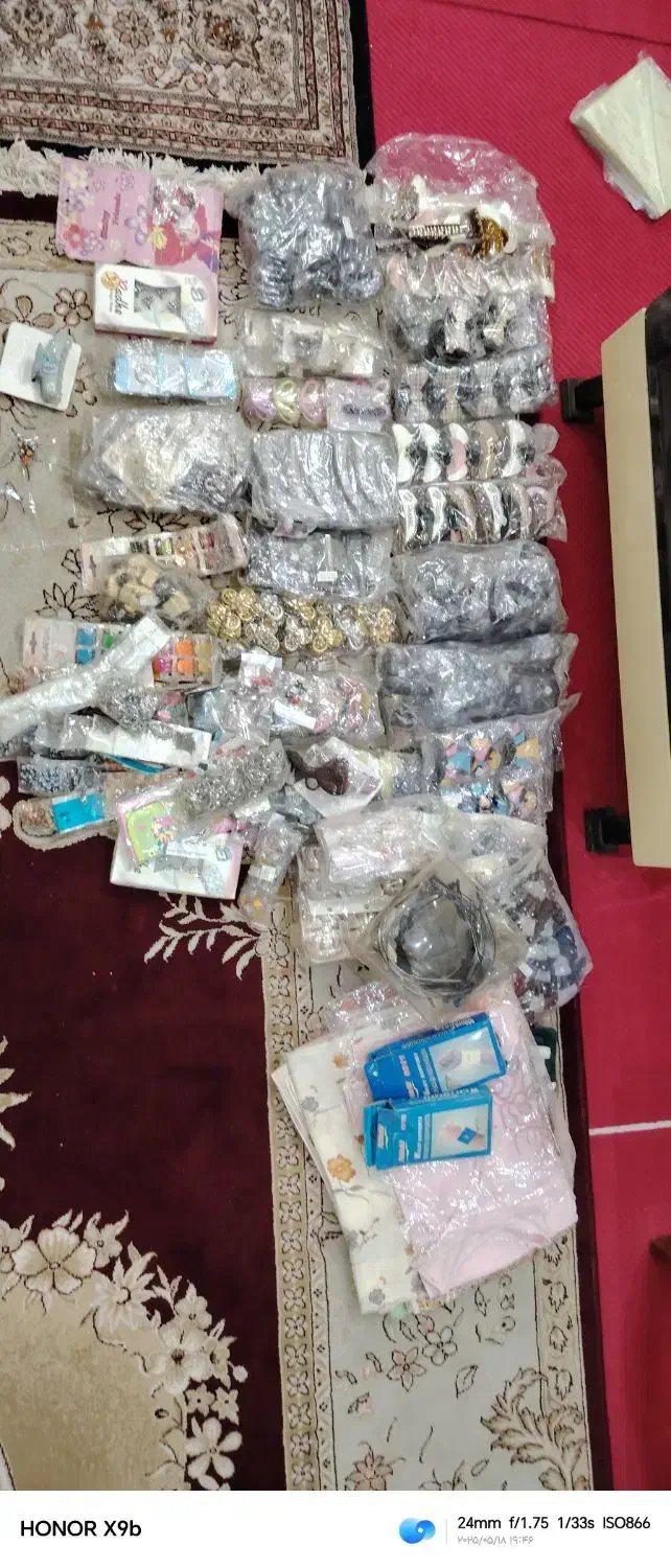 فروش مقداری تل روسری . کیلگس . گیره سر|بدلیجات|اصفهان, آزادگان|دیوار