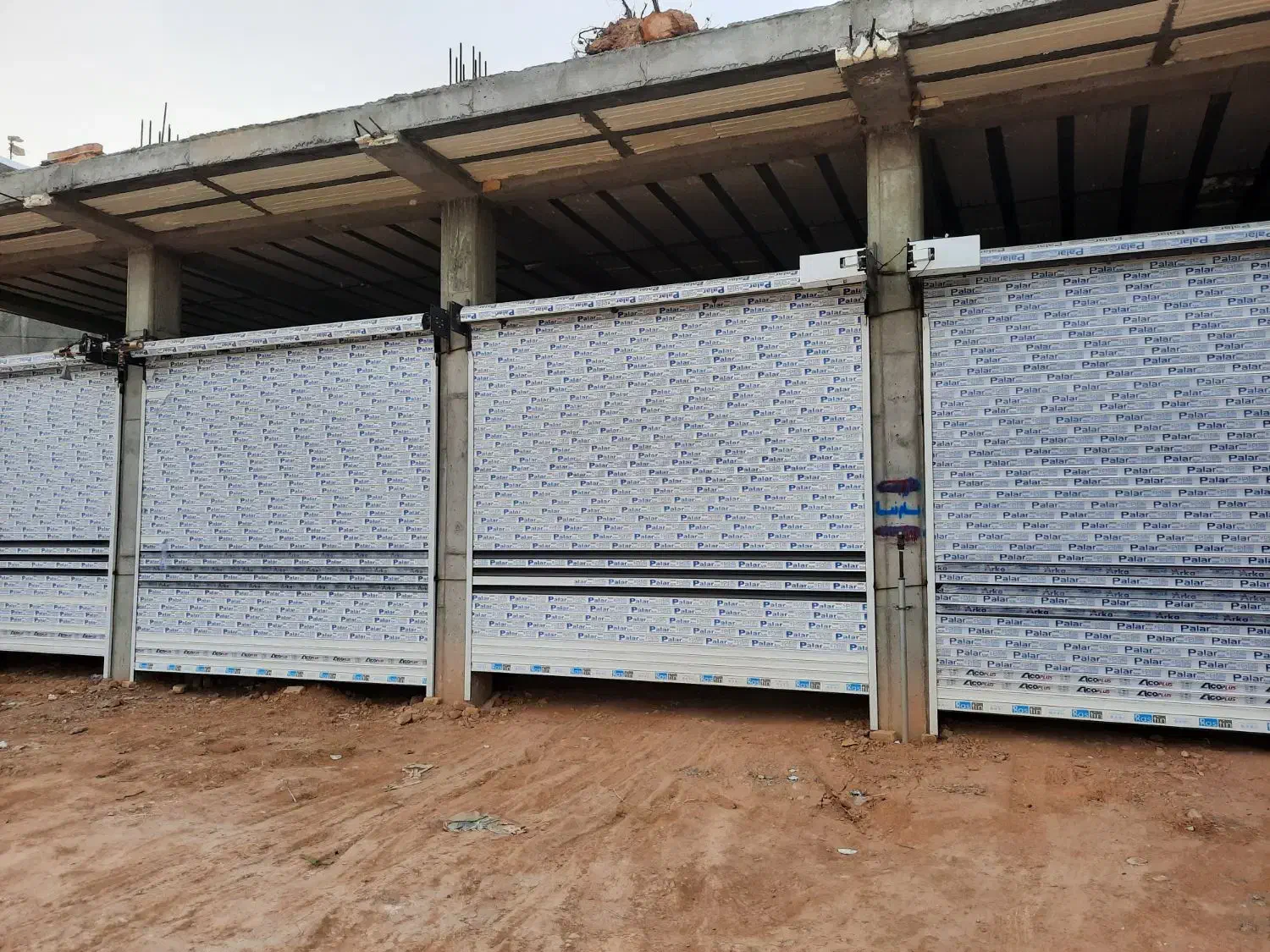 کرکره برقی|خدمات پیشه و مهارت|اسفراین, |دیوار