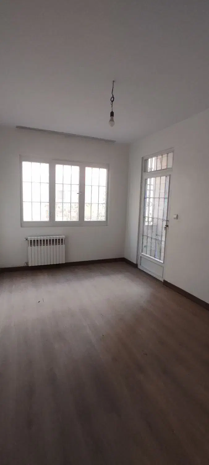 ۱۳۰متر‌‌ تک واحدی/آکواریوم نور شهرک غرب (فلامک)