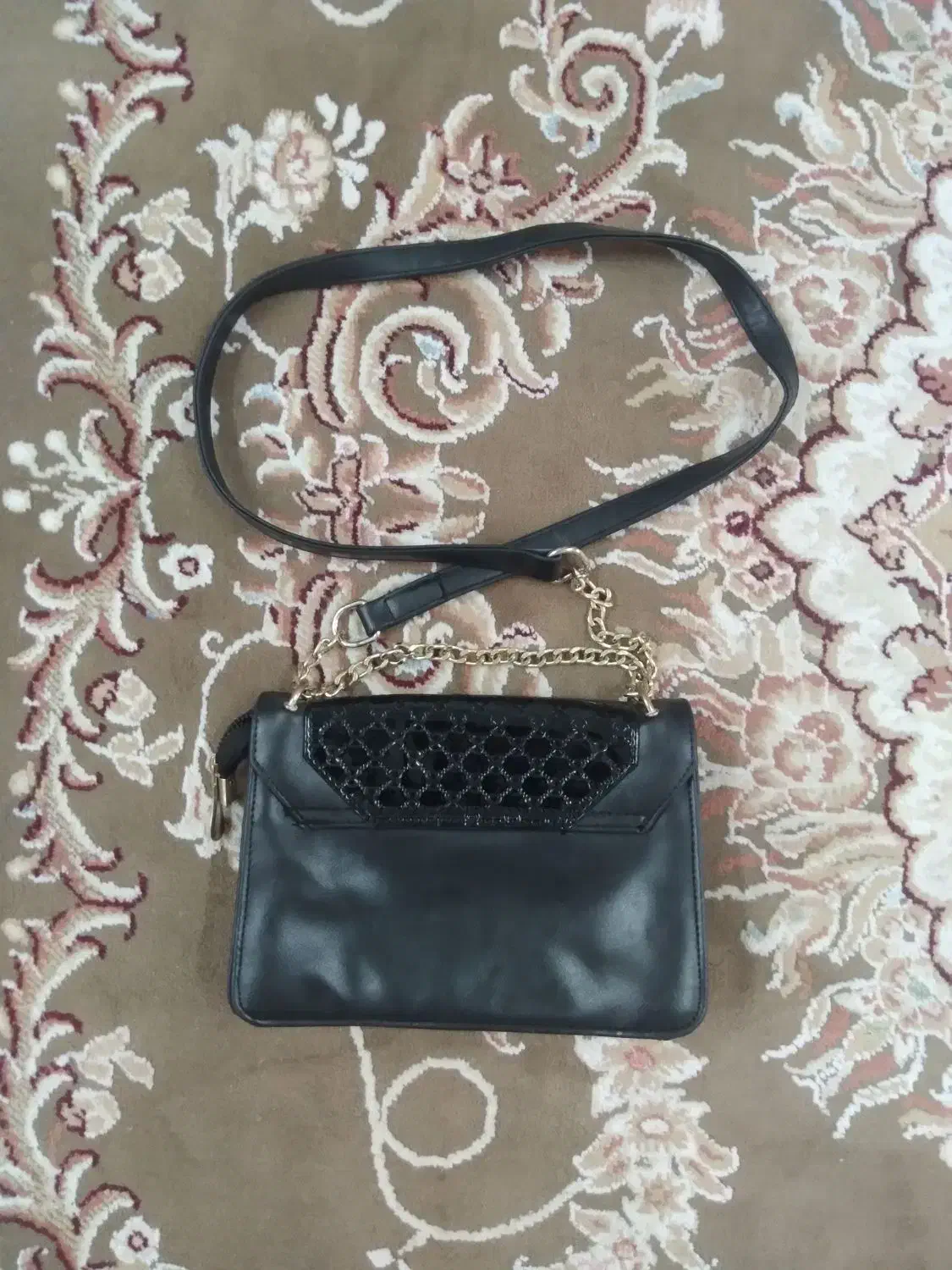 کیفکرموکیفمشکی|حراج|رشت, دروازه لاکان|دیوار