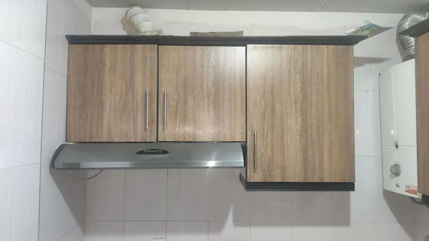 کابینت ،سینک،اجاق گاز،هود|اجاق گاز و لوازم برقی پخت‌وپز|رباط‌کریم, مسکن مهر آبشناسان|دیوار