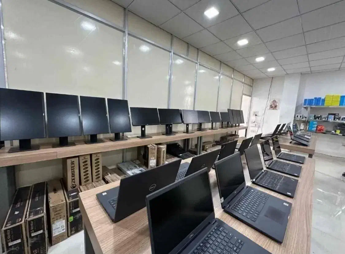 لپتاپتو بدون پیش پرداخت بخر فقط بایک برگ چک|رایانه همراه|تهران, صادقیه|دیوار