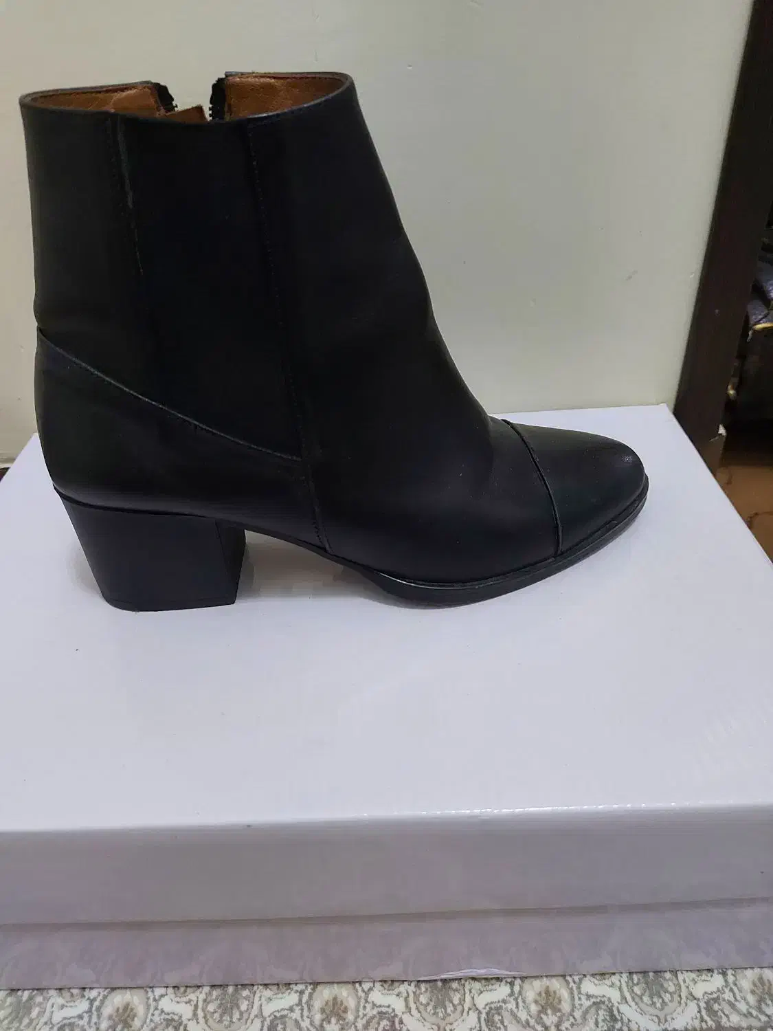 نیم بوت  چرم طبیعی سایز ۳۸|کیف، کفش، کمربند|شاهین‌شهر, فردوسی|دیوار