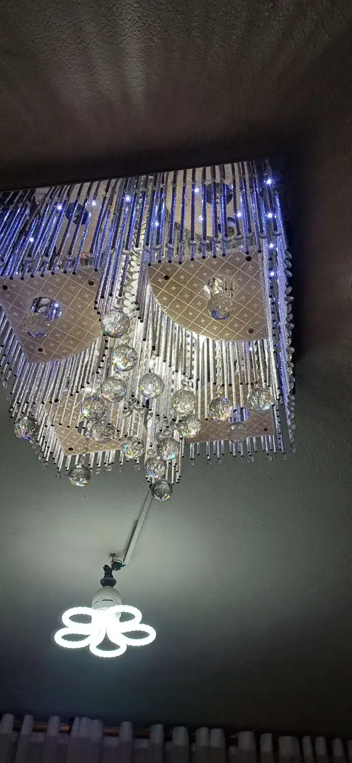 لوستر|لوستر و چراغ آویز|اسلام‌شهر, شهرک واوان|دیوار