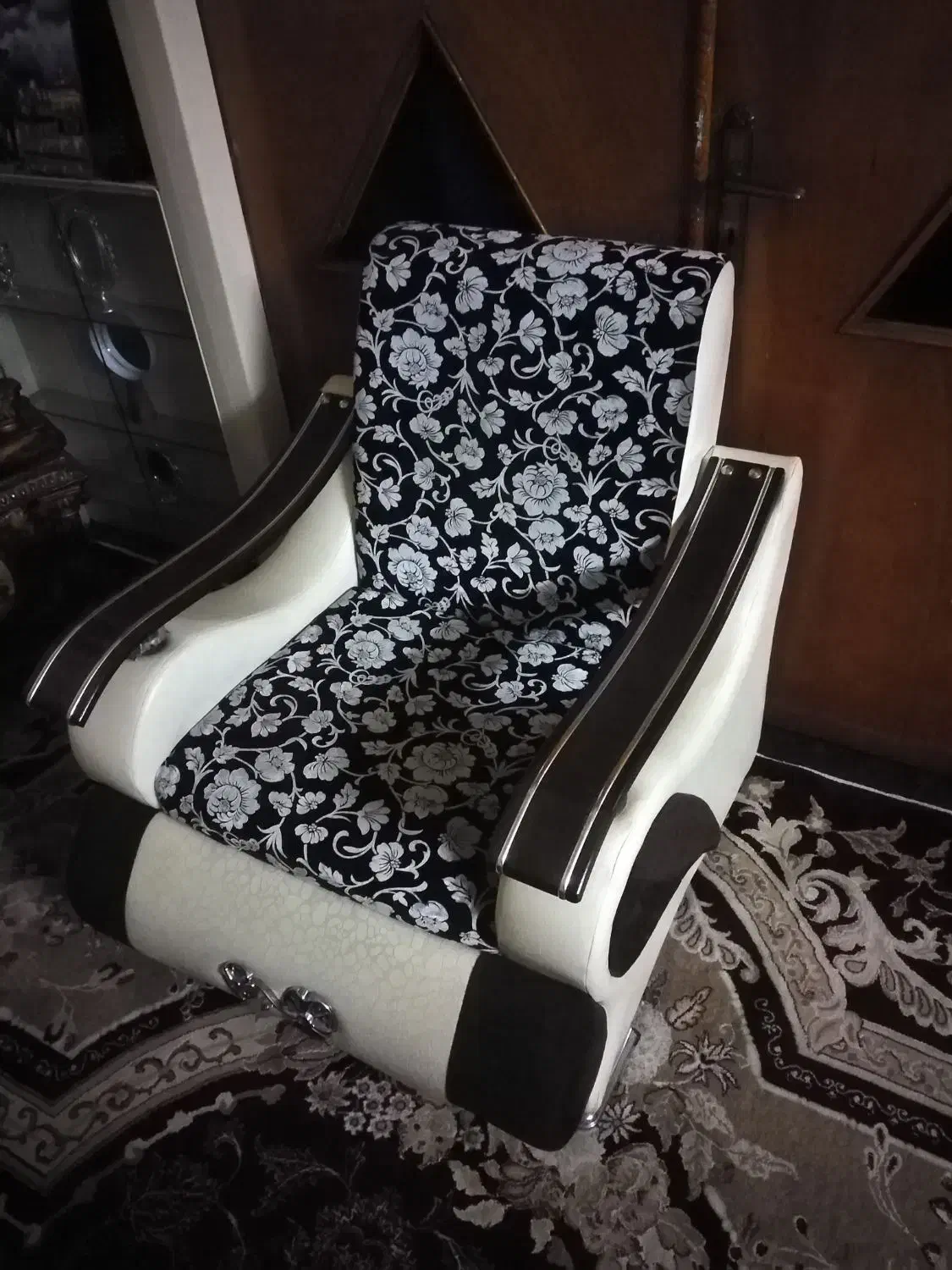 سالم سالم|مبلمان خانگی و میز عسلی|اسلام‌شهر, شهرک محمدیه|دیوار