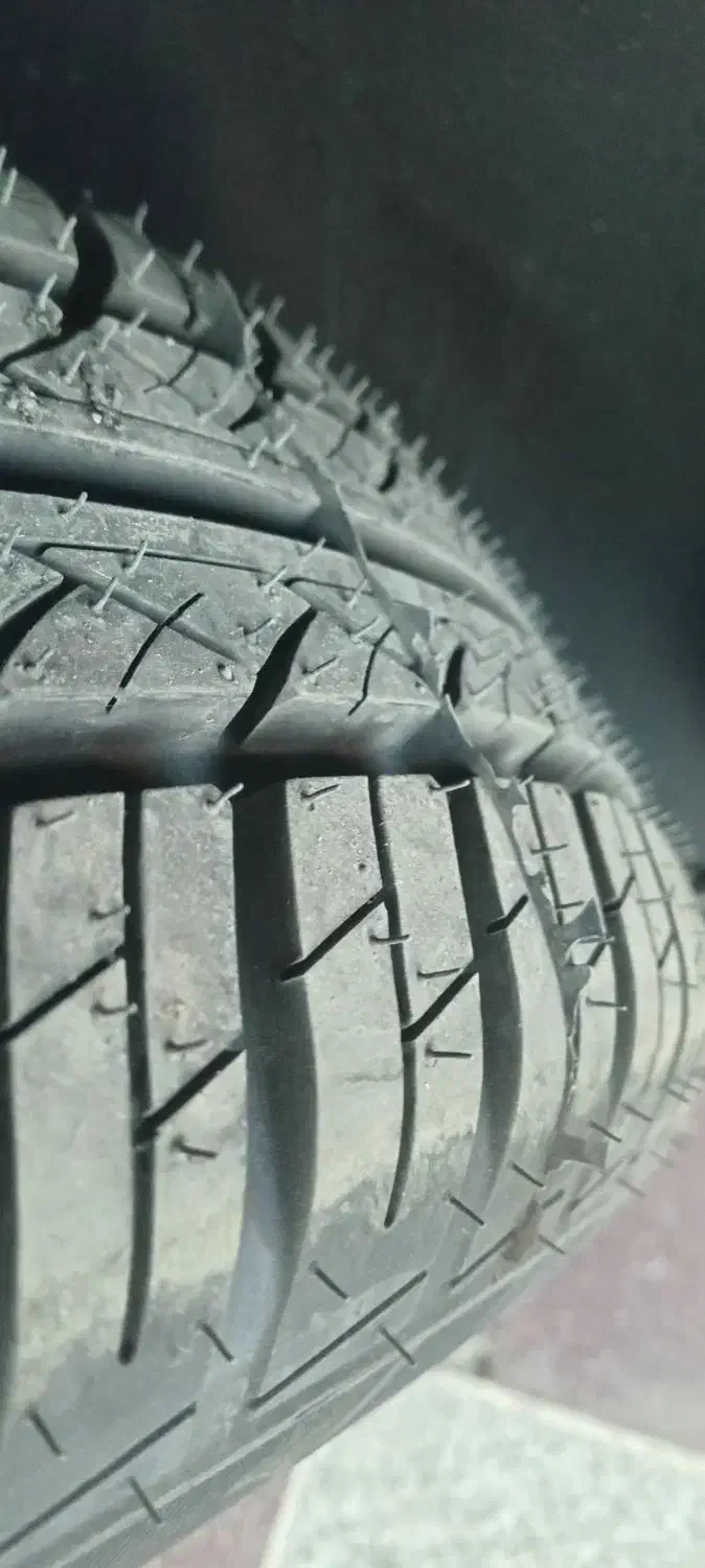 ۲۰۷ سقف فلز تیوفاو ۱۴۰۴|خودرو سواری و وانت|زاهدان, |دیوار