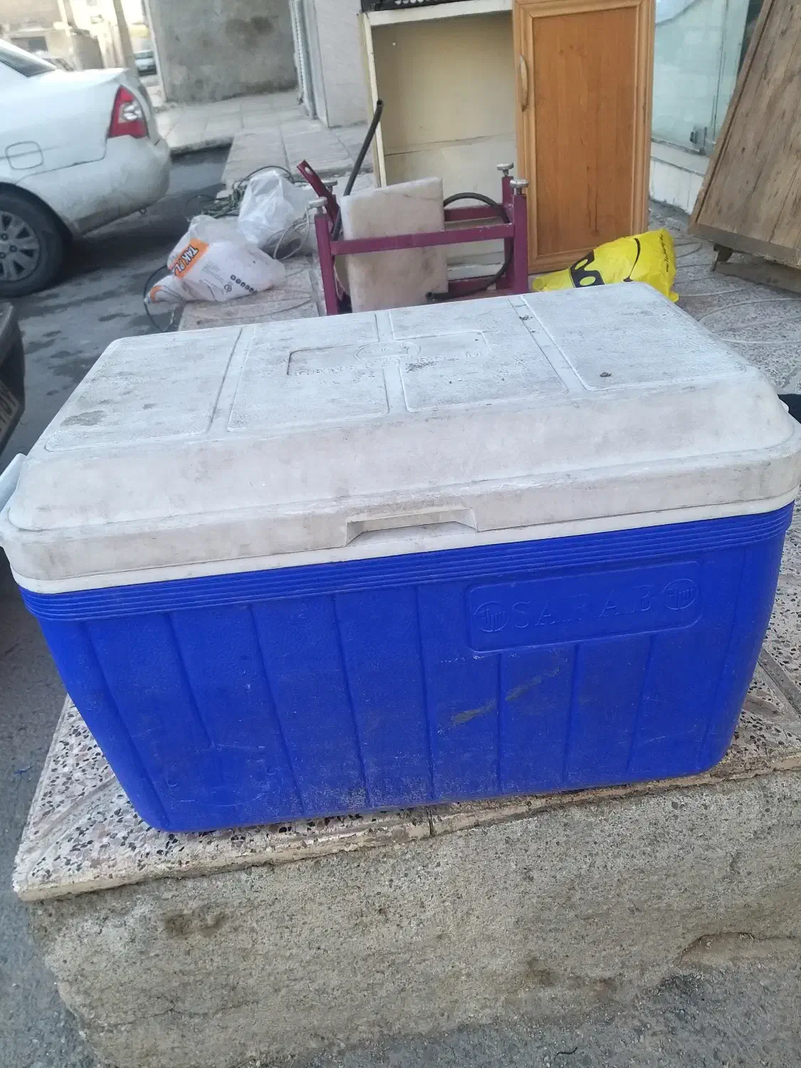 یخدان ۴۰ لیتری|ظروف نگهدارنده، پلاستیکی، یکبارمصرف|رباطکریم, شترخوار|دیوار