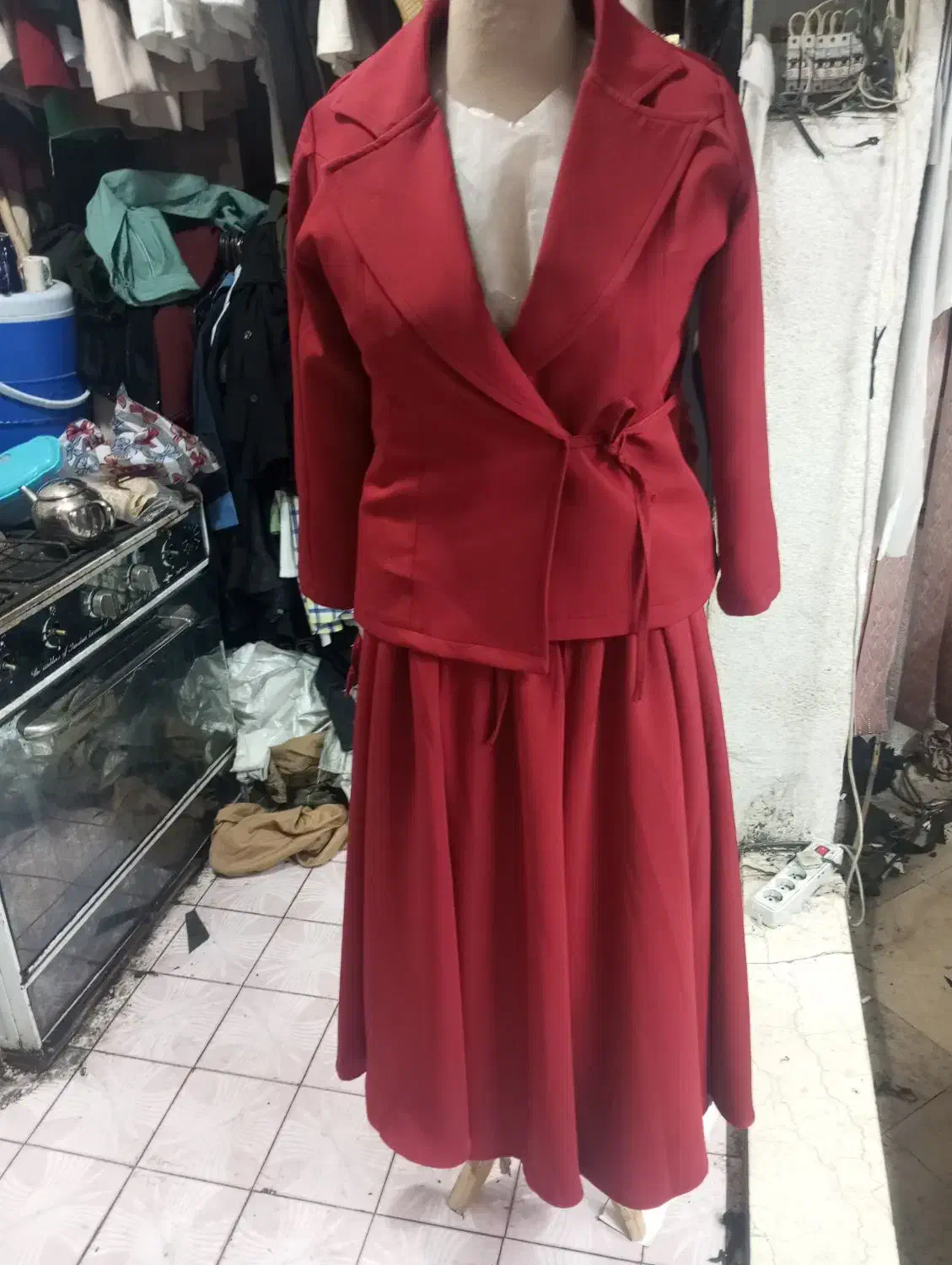 مزدی دوز وچرخکار پالتو ومانتوودامن|استخدام صنعتی، فنی، مهندسی|تهران, خاوران|دیوار