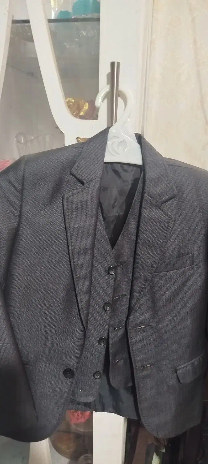 لباس مجلسی|لباس|مشهد, هنرور|دیوار