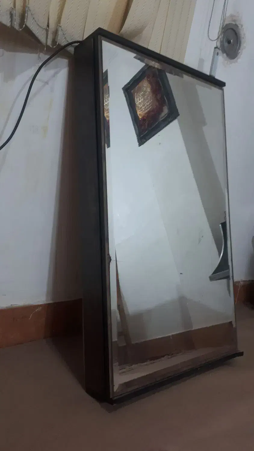 آینه قدی|آینه|بندر امام خمینی, |دیوار