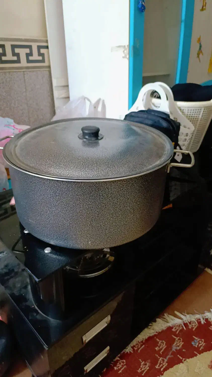 قابلمه تفلن|ظروف پختوپز|چناران, |دیوار