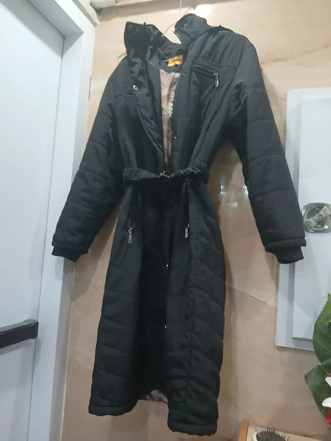 کاپشن نوعه نو|لباس|همدان, |دیوار