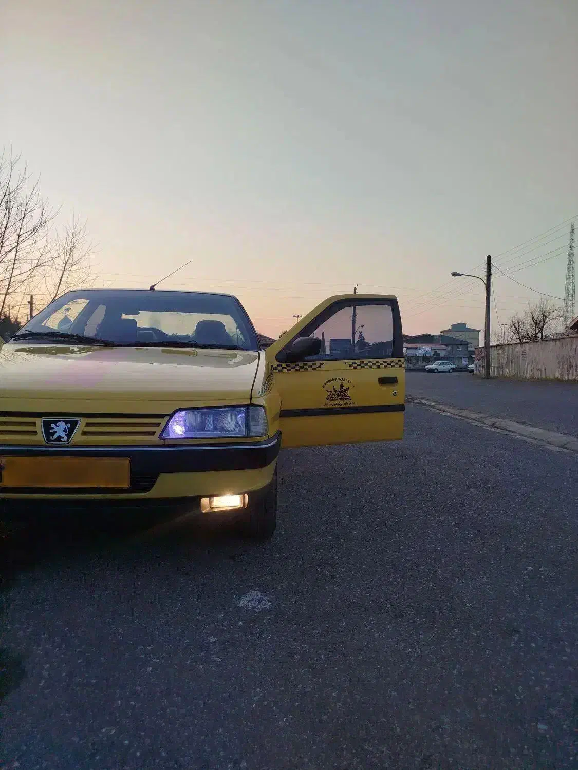 تاکسی405 داخل شهری|خودرو سواری و وانت|بندر انزلی, کارآموزی|دیوار