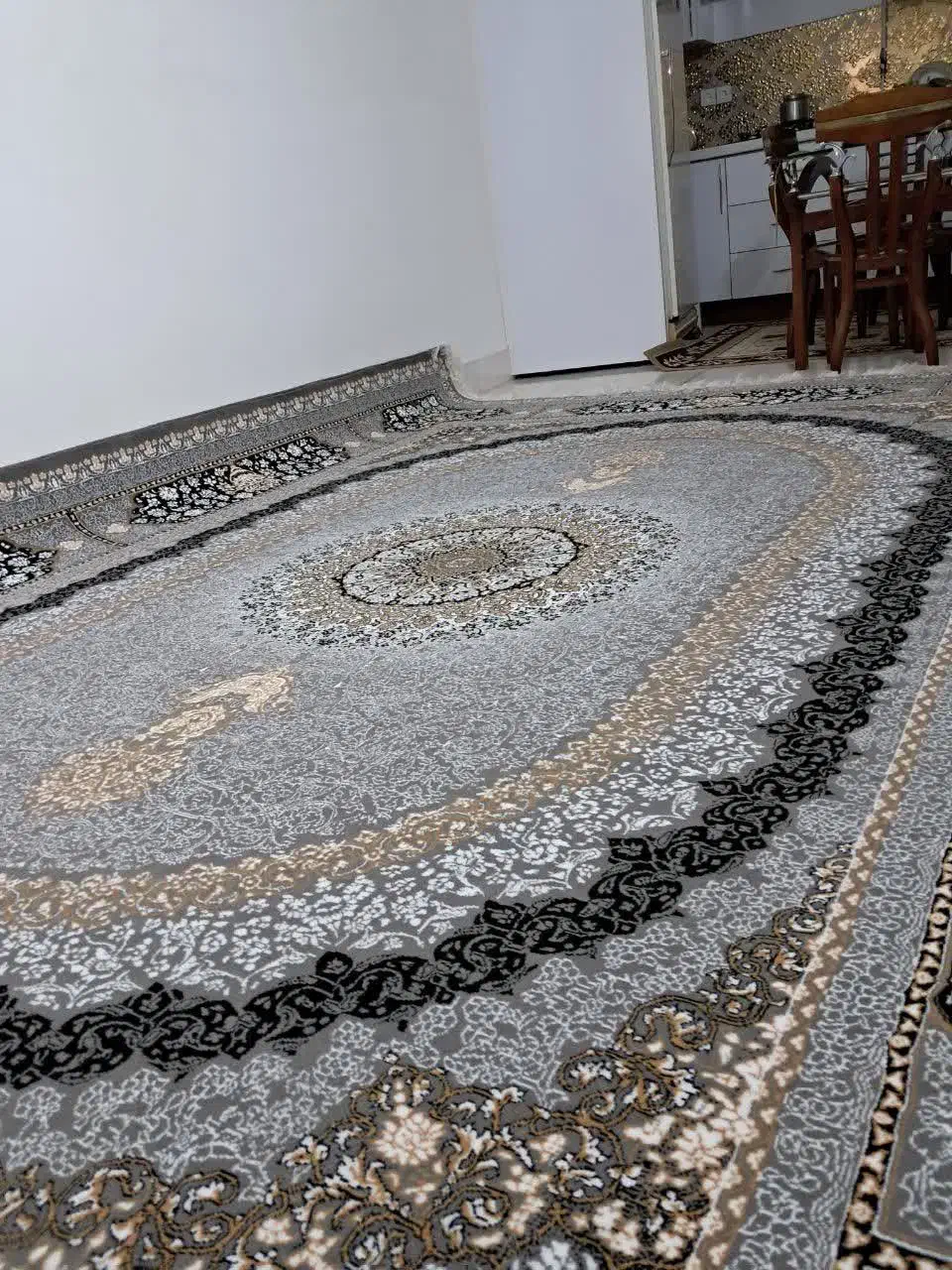 فرش ۱۲ متری و۴ متری|فرش|گرگان, |دیوار