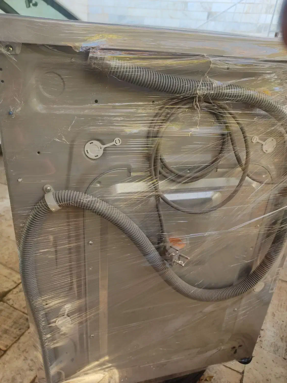 ماشین لباسشویی 7کیلیویی ال جی|ماشین لباسشویی و خشک‌کن لباس|محلات, |دیوار