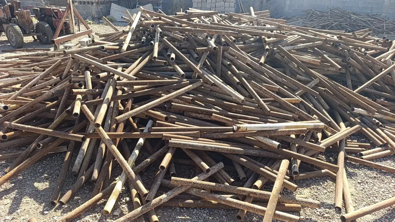 جک و قالب حاتمی|مصالح و تجهیزات ساختمان|شیراز, کوشک بیدک|دیوار